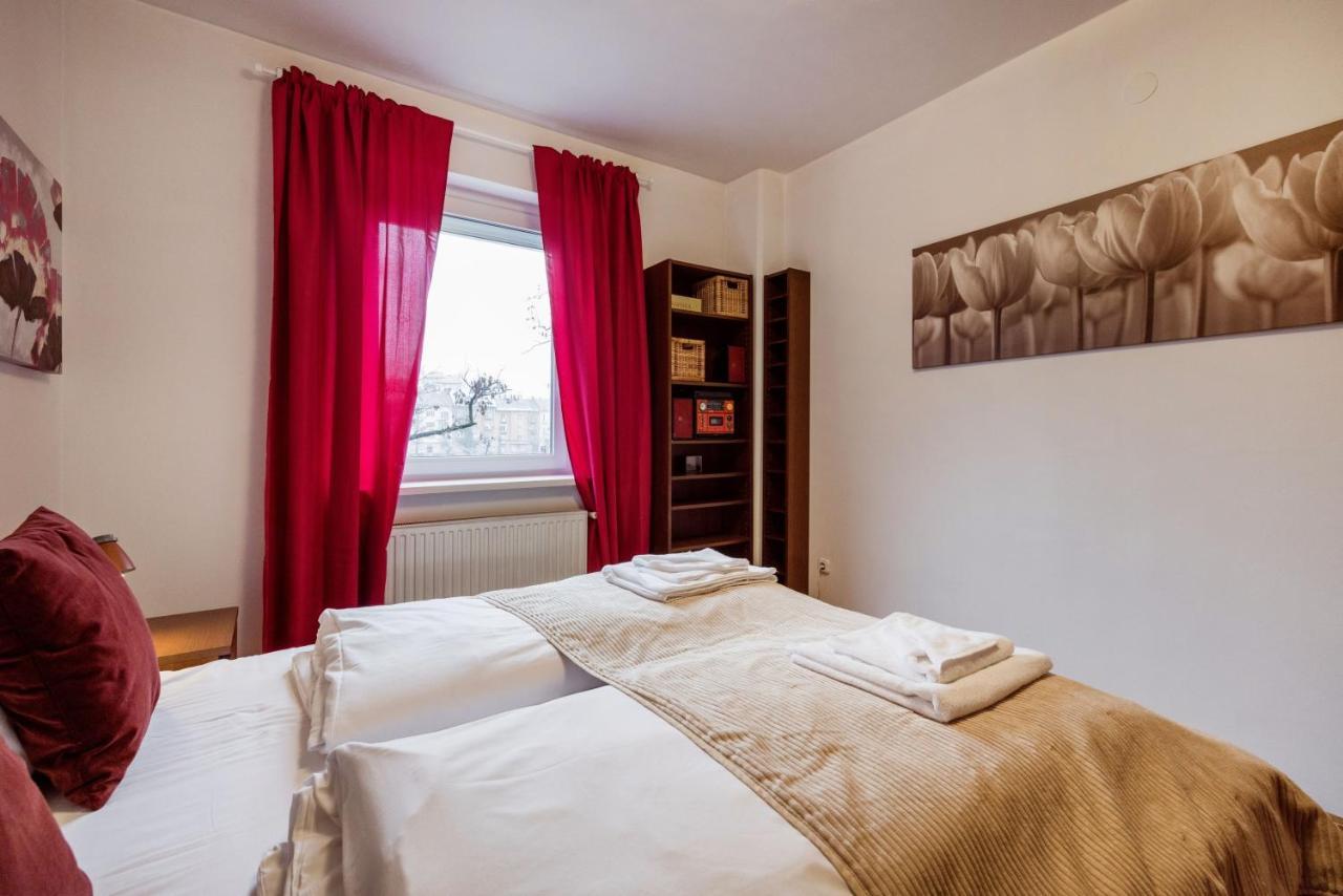 Citadel Manor Apartment Будапеща Екстериор снимка