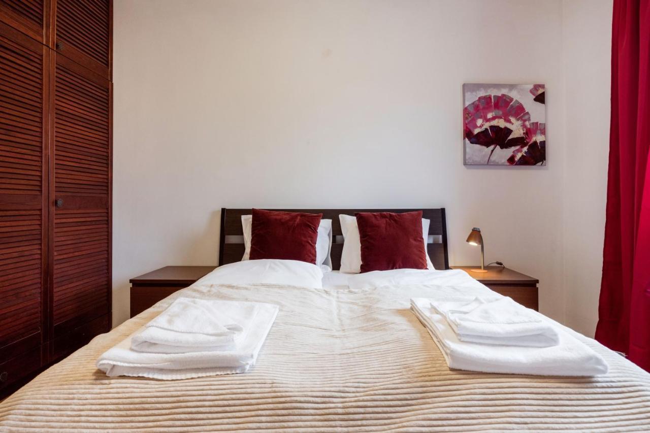 Citadel Manor Apartment Будапеща Екстериор снимка